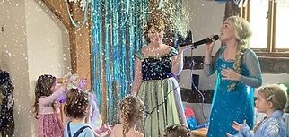 Magical Experiences character entertainment